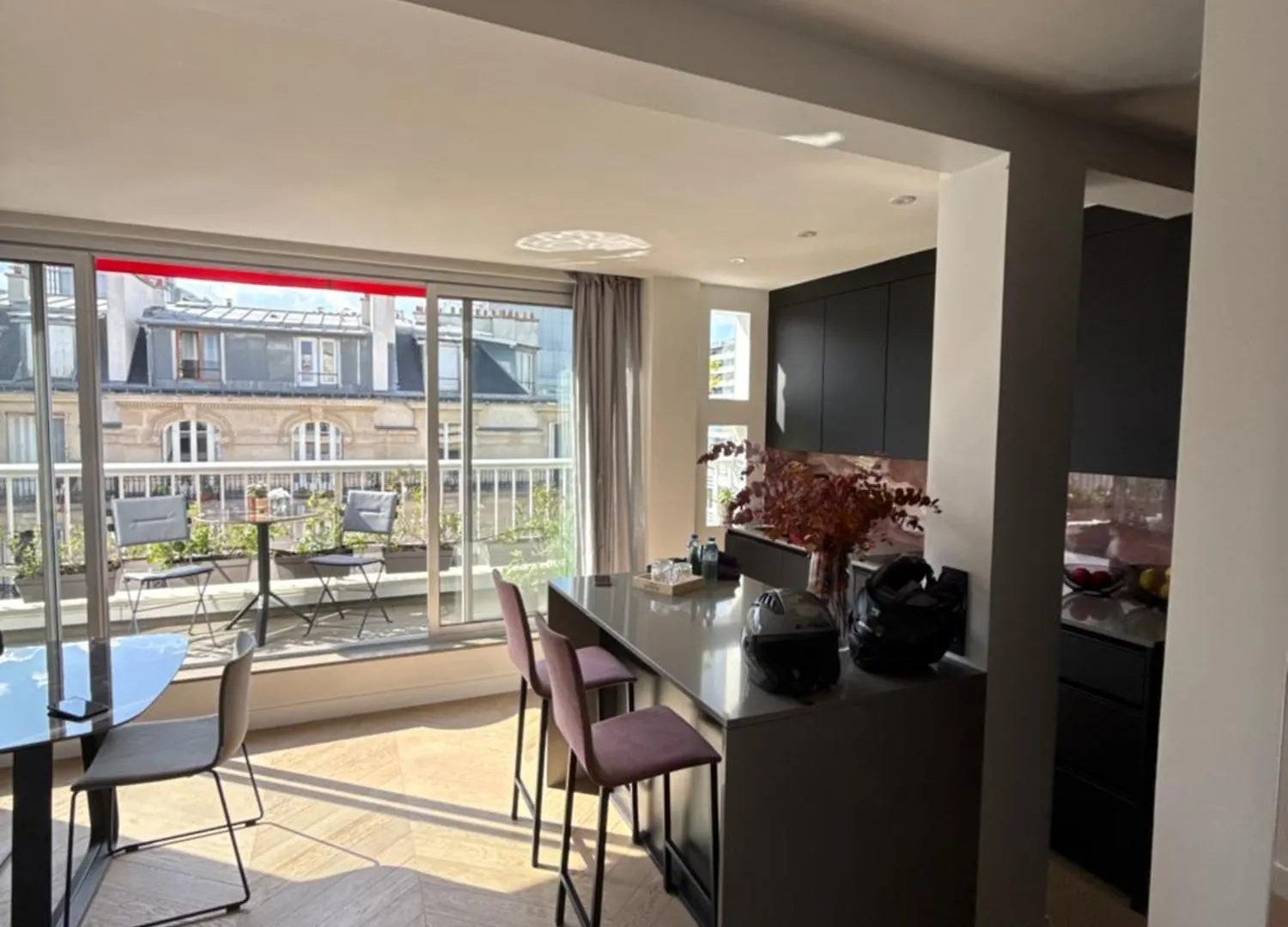 Terrasse Tour Apartment Paris France